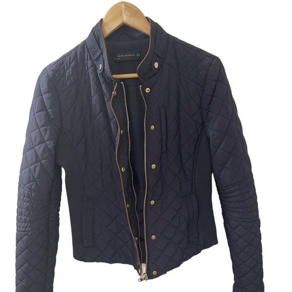 Zara Woman quilted jacket long sleeved high neck zippered with pockets size M - Picture 3 of 6